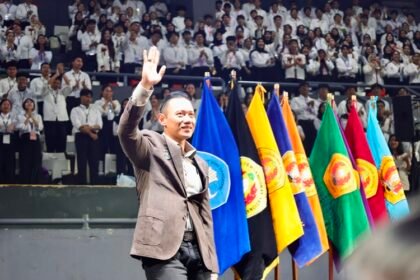 AHY Terkejut Mendapatkan Kejutan di PPKMB UPN Veteran Jakarta - Simak Videonya!