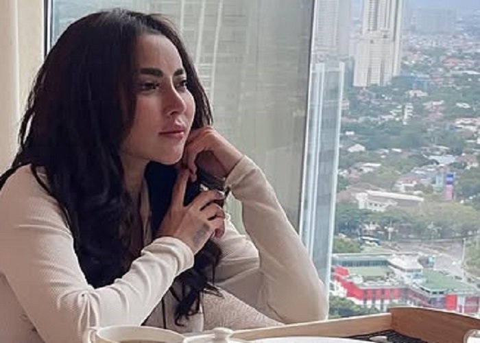 Profil Ayu Aulia: Selebgram Viral Cerita Hubungan dengan Bupati Inisial R dan Pengalaman Kehilangan Rahim
