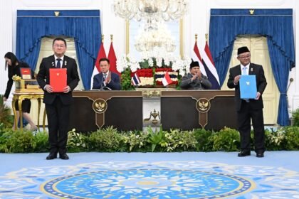 Prabowo dan PM Thailand Sepakati Penguatan Kerja Sama Pertahanan: Fokus pada Latihan Militer dan Industri Alutsista