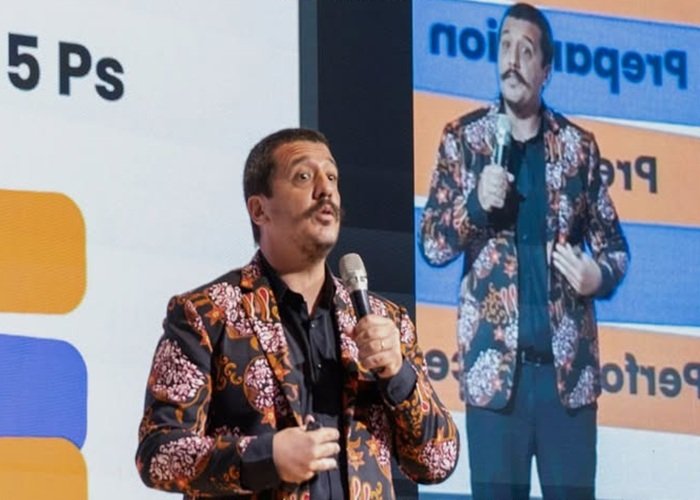 Profil Christian Giacobbe: Komedian Italia yang Mengungkap Aksi WNA Sergei Melnikov di Grup Jual Beli Online Preloved Amed Bali