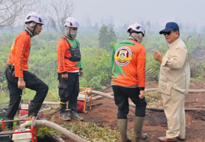 3.704 Hotspot Karhutla Teridentifikasi Saat Kedatangan Presiden Prabowo di Kalbar