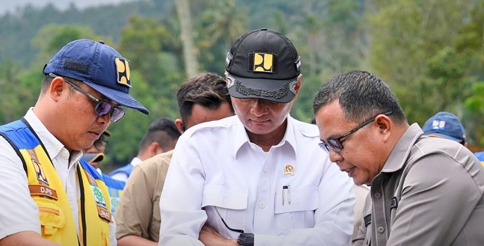 Pemulihan Pasca Bencana: Kementerian PU Salurkan Air Bersih untuk 406 KK di Sikka NTT