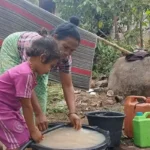 Puluhan Tahun Krisis Air Bersih, Warga Nagekeo Masih Bergantung pada Embung untuk Ternak