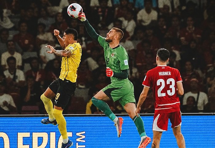 Maarten Paes Berjaya! Timnas Indonesia Tahan Imbang 0-0 Melawan Malaysia dengan 10 Pemain