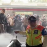 Penumpang KRL Terkejut Akibat Ledakan di Stasiun Rawa Buntu, Simak Penyebabnya