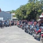 BBM Langka di Makassar, Antrean Panjang dan Harga Menembus Rp35 Ribu per Liter