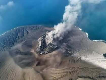 Langkah Antisipasi Pemerintah Atasi Erupsi Anak Krakatau yang Ganggu Penerbangan dan Aktivitas Masyarakat