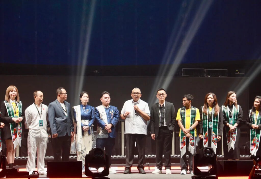 Wamenaker Afriansyah Noor Dukung Sertifikasi Profesi bagi Tenaga Kerja PMU