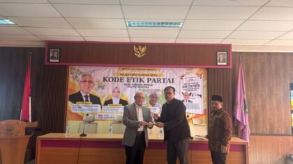 Ketua Dewan Etik Partai Golkar Berikan Pendidikan Politik kepada Mahasiswa dalam Program Road To Campus di UIN Sunan Kalijaga