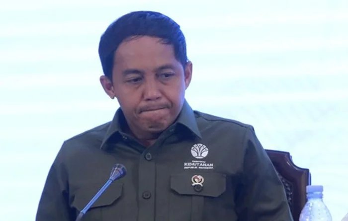Karhutla Meluas, Menhut Raja Juli Antoni Tak Terkena Reshuffle Kabinet Prabowo Oktober 2026
