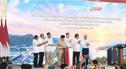 Presiden Prabowo Resmikan Hilirisasi Rp180 Triliun di Weda Bay dengan Ekspor Perdana Baterai EV