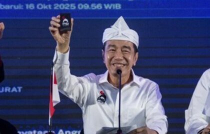 Jokowi dan Gibran Bersatu di Tengah Desakan Mundur, Ray Rangkuti Analisis Pesan Politiknya