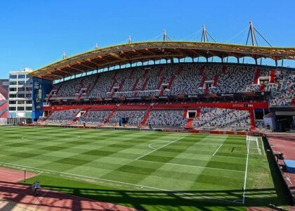 Jadwal Pertandingan Bola Malam Ini: RB Salzburg Vs AC Milan di UEFA Europa League 2026 dan Pertandingan Kiper Timnas Indonesia di Liga Konferensi Eropa