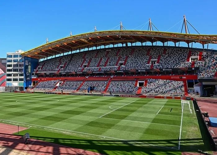 Jadwal Pertandingan Bola Malam Ini: RB Salzburg Vs AC Milan di UEFA Europa League 2026 dan Pertandingan Kiper Timnas Indonesia di Liga Konferensi Eropa
