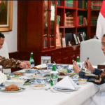 Jokowi dan Prabowo Bahas Bola dan Politik dalam Pertemuan di Kertanegara