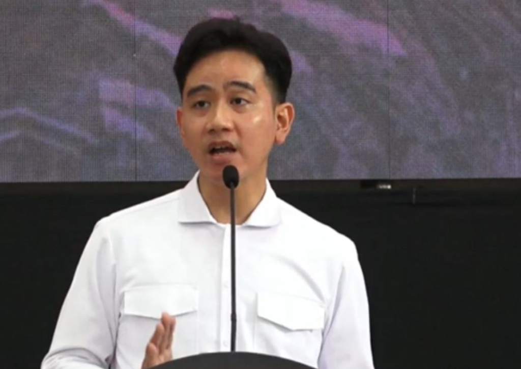 PDIP dan PSI Terlibat Kritik Soal Gibran, Komarudin Desak Mundur dan PSI Menyangkal