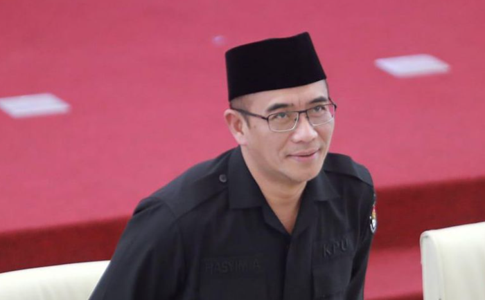 Hasyim Asy’ari Tegaskan Tidak Ada Penyusupan Pasal Gibran, Kritik Ahmad Doli: Lupa Boleh, Munafik Jangan