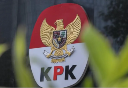 Suami Fadia Arafiq Temui Jokowi Sementara Rumahnya Digeledah KPK