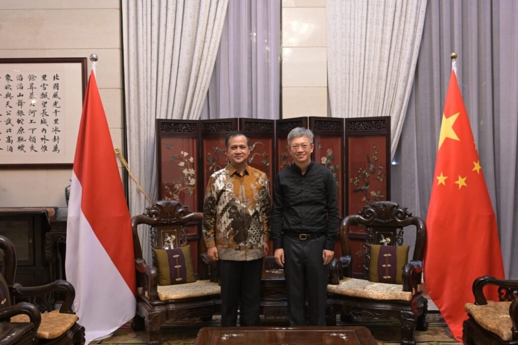 Menteri Transmigrasi Jajaki Kerja Sama dengan Tiongkok untuk Durian dan Kakao