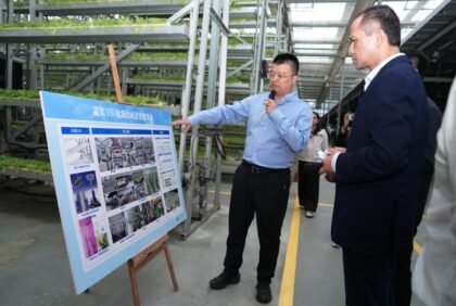 Menteri Transmigrasi Kunjungi China untuk Pelajari Teknologi AI dan Investasi Pertanian di Papua dan Sulawesi